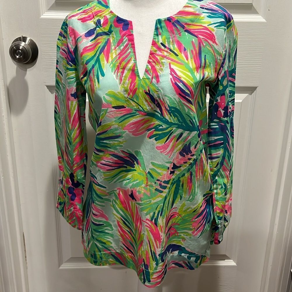Lilly Pulitzer Amelia Island Tunic Top Size Small.